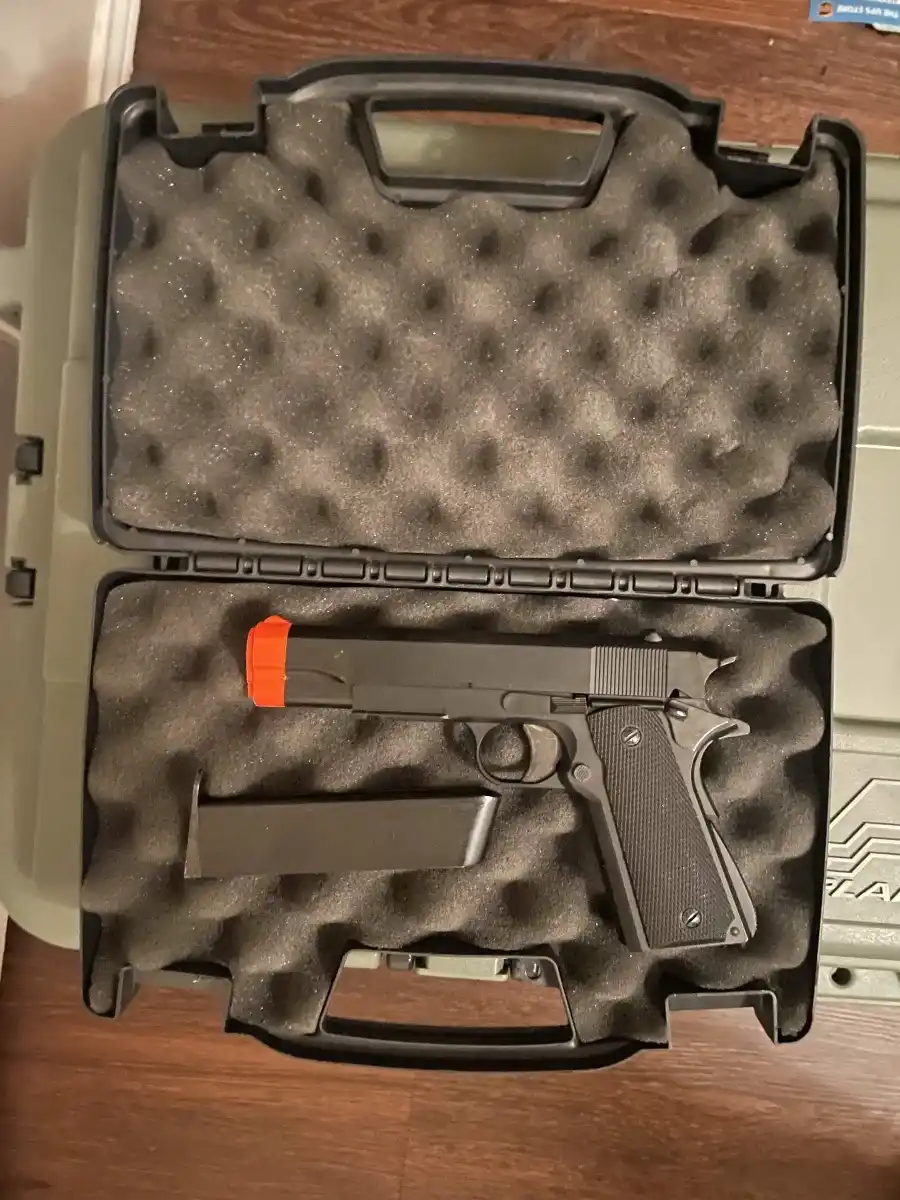 Green Gas 1911 with Hard Shell Case