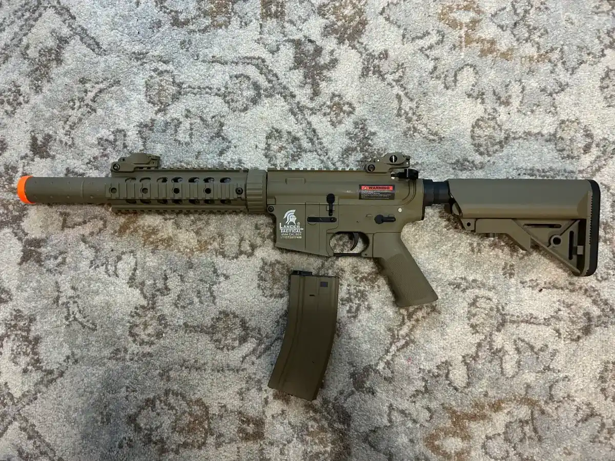 Gen 2 M4 SD Carbine 7" Airsoft AEG w/ Mock Suppressor & Crane Stock - With Battery and Magazine