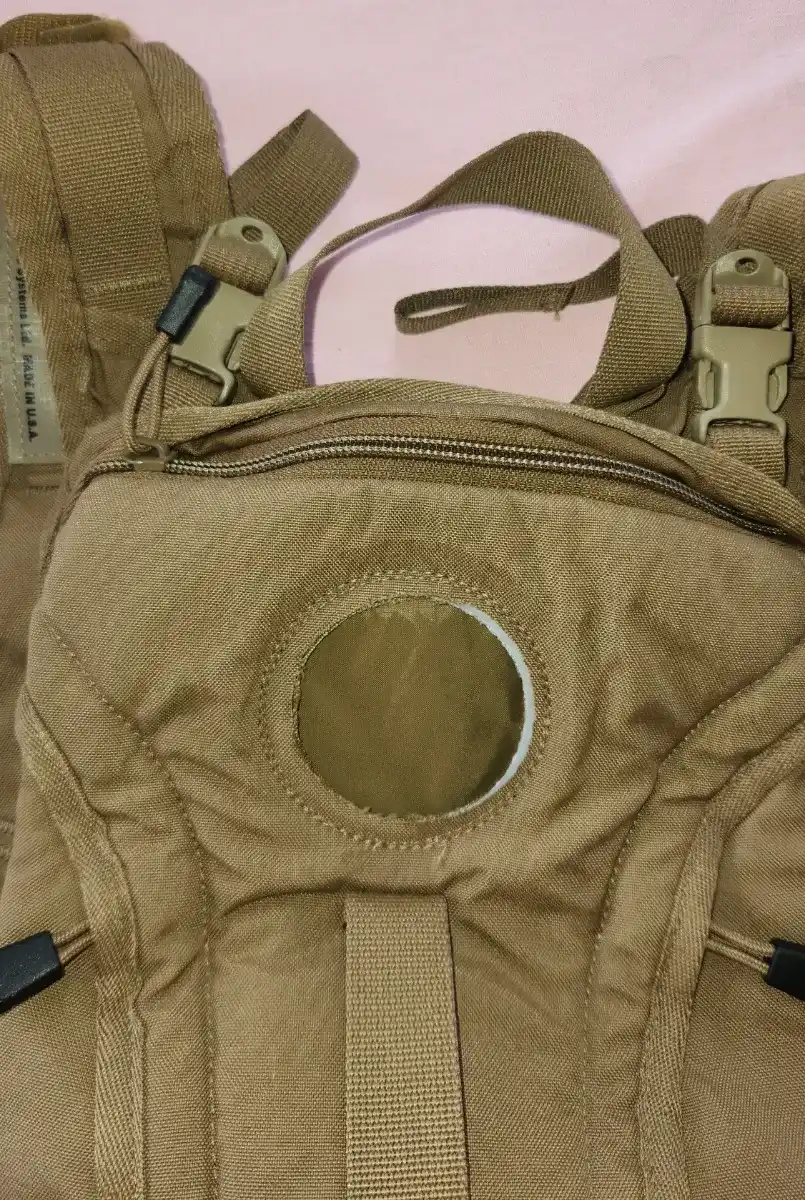 USMC Unissued Coyote Hydration System w/ Bladder