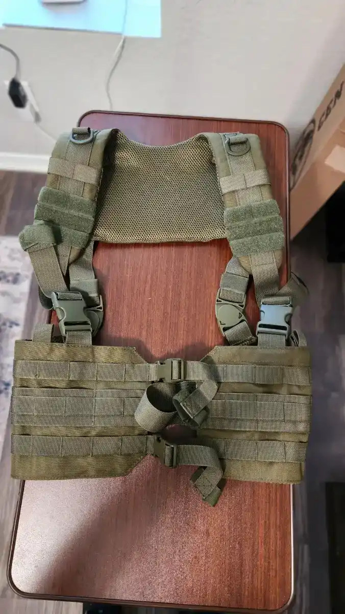 Ranger Green Ronin- style Chest Rig