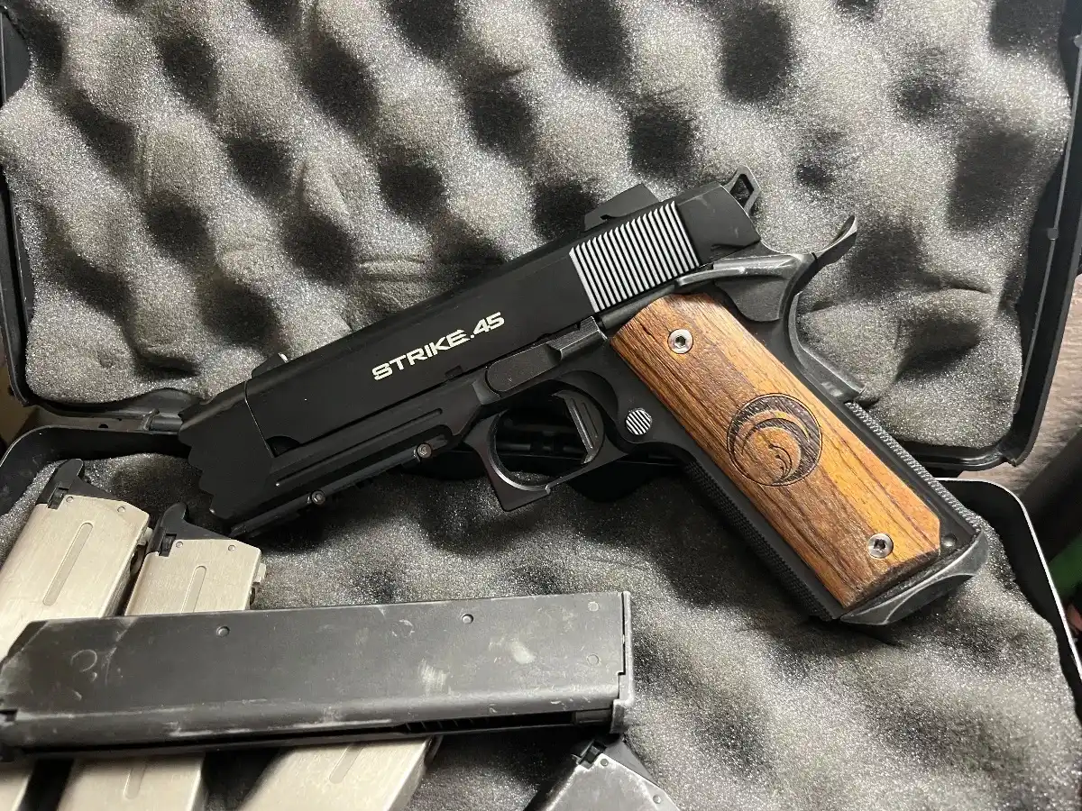 Tokyo Marui Strike Warrior: Chisato Custom Pistol