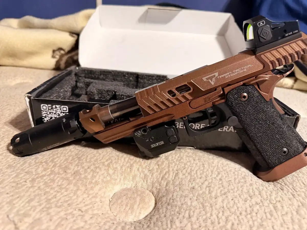 Sand Viper GBB (attachments included)