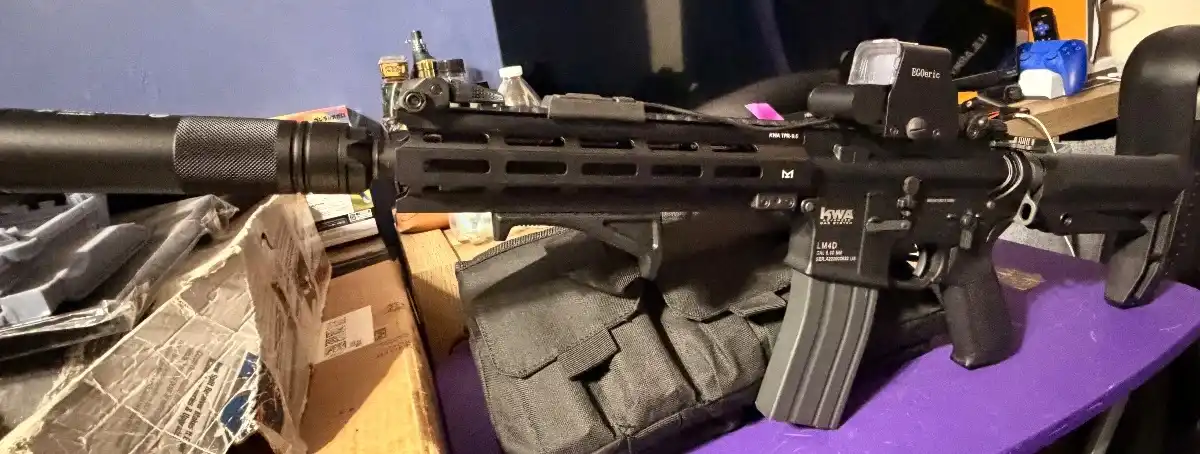 KWA LM4D GBBR (attachments included)