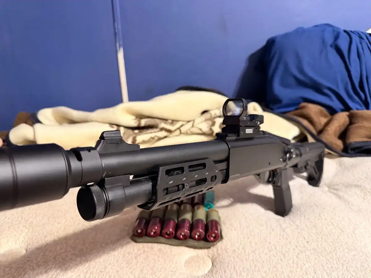 Matrix Shotgun CQB GBB (tracer and sight included)