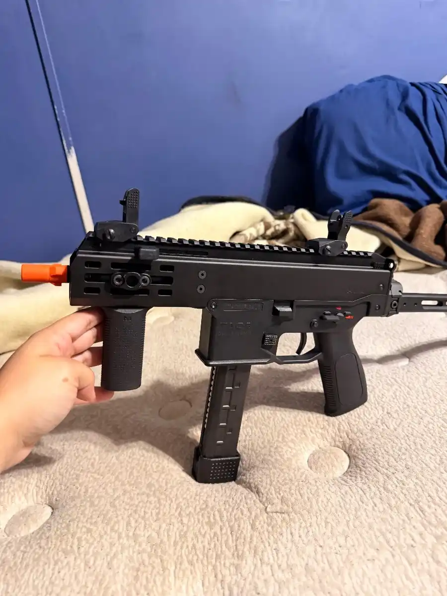 KWA TEC-9 GBB