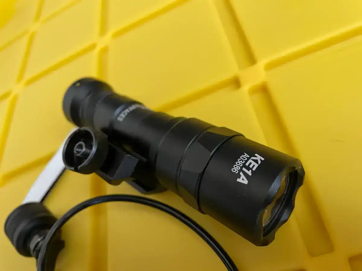 M300B Tactical Flashlight Black