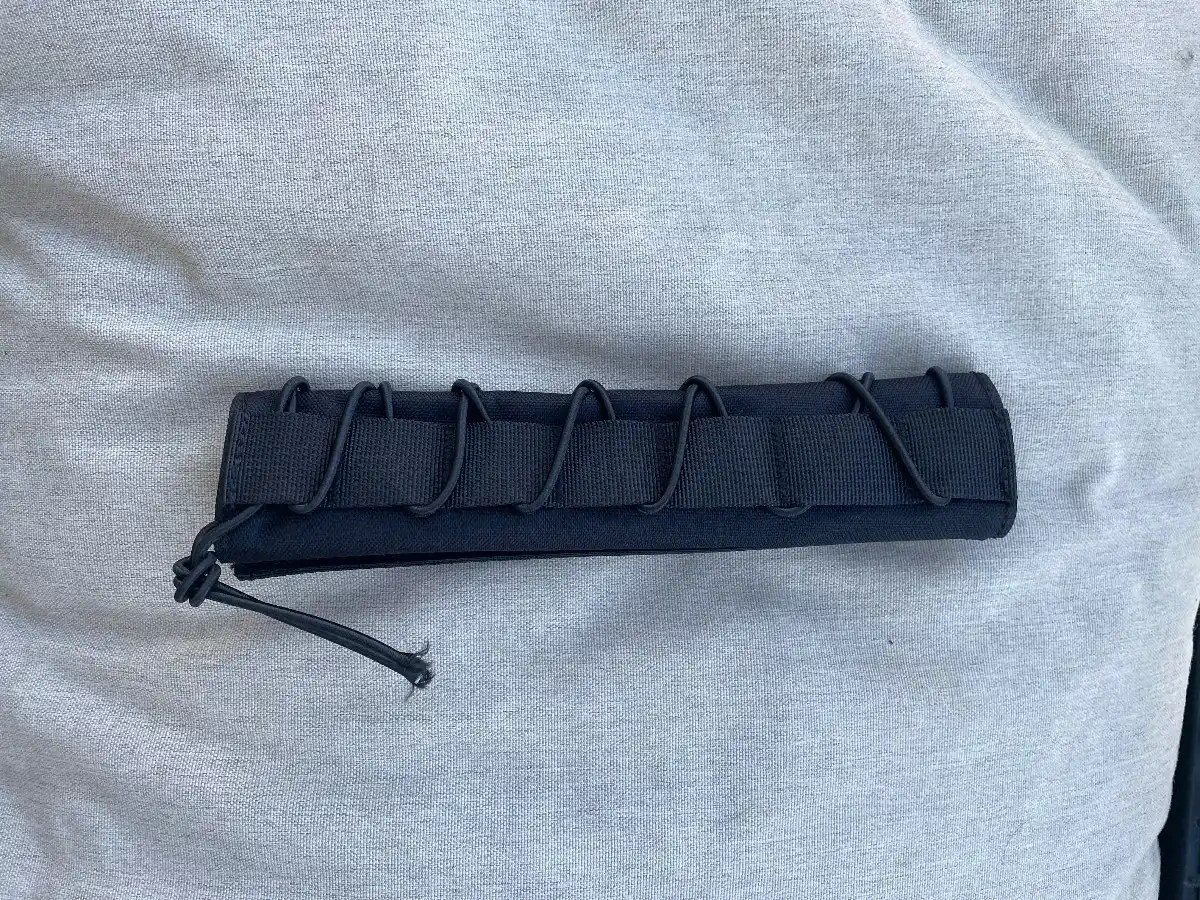22x16cm black suppressor cover