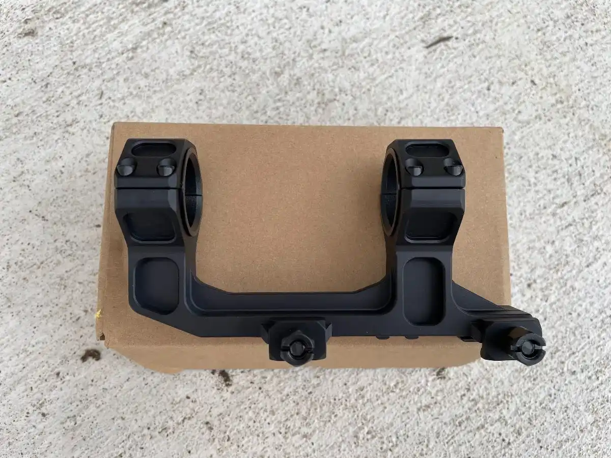 1.93 GEISSELE Cantilever Rifle Scope Mount, High Profile, 30mm