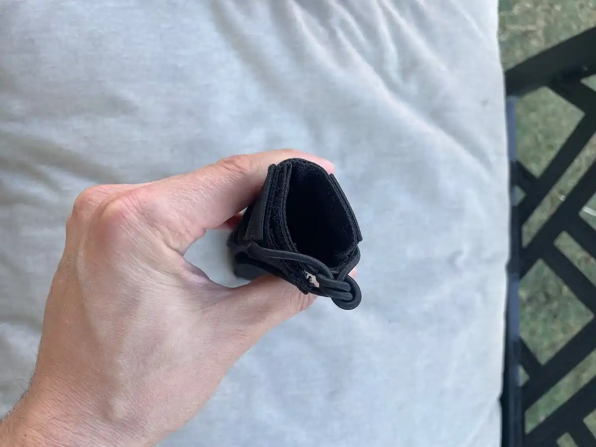 22x16cm black suppressor cover