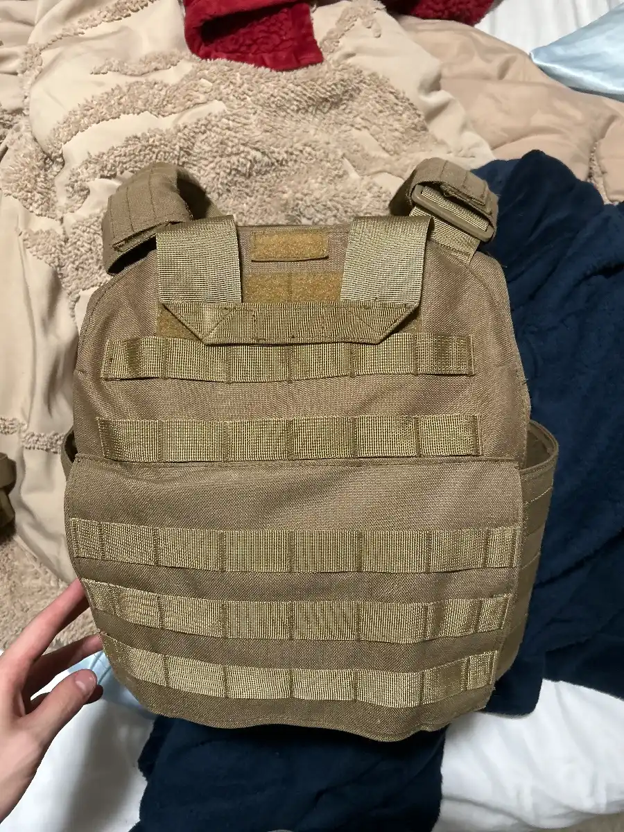 Tan Plate Carrier