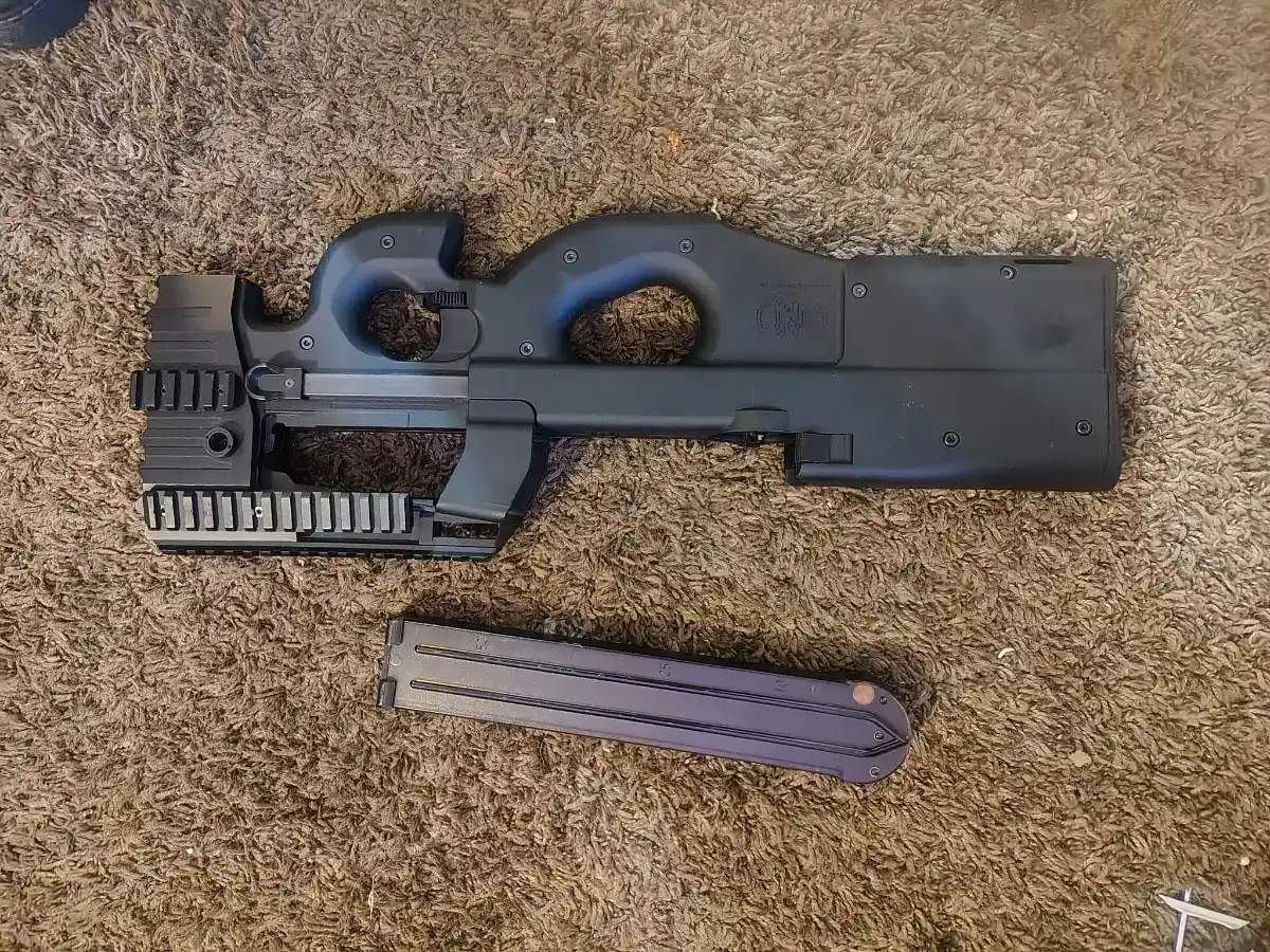 GBB P90