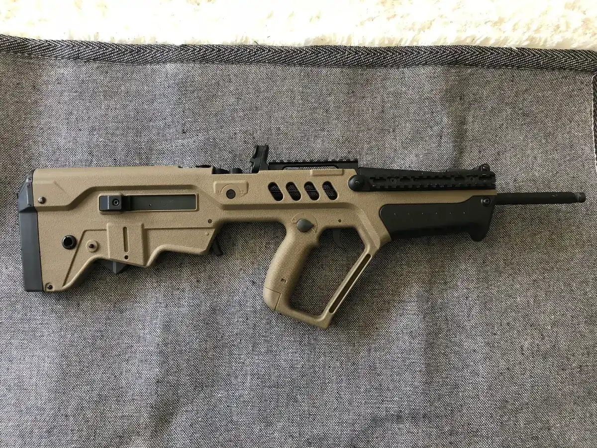 Ares Tavor