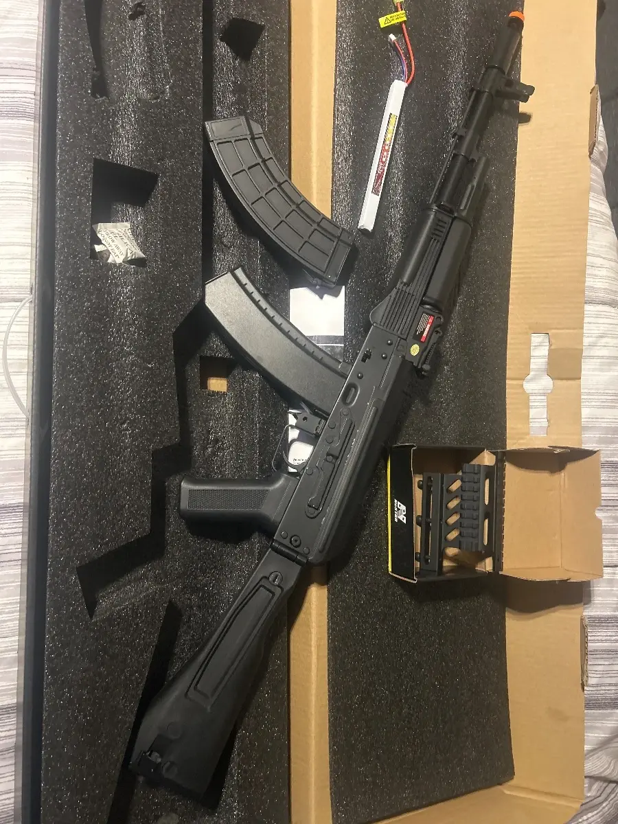Ak47 full metal AEG