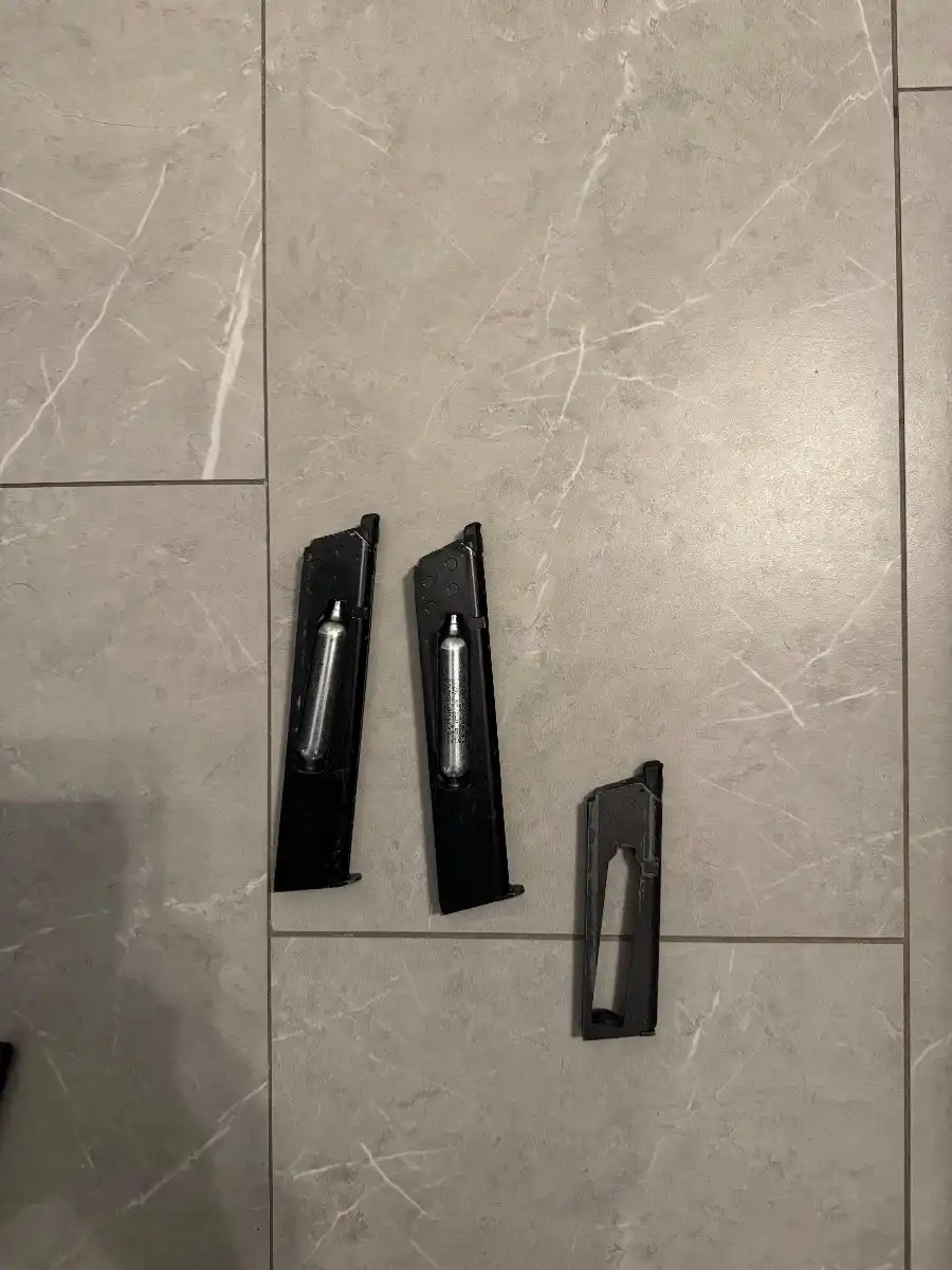 KWC 1911 with 3 mags