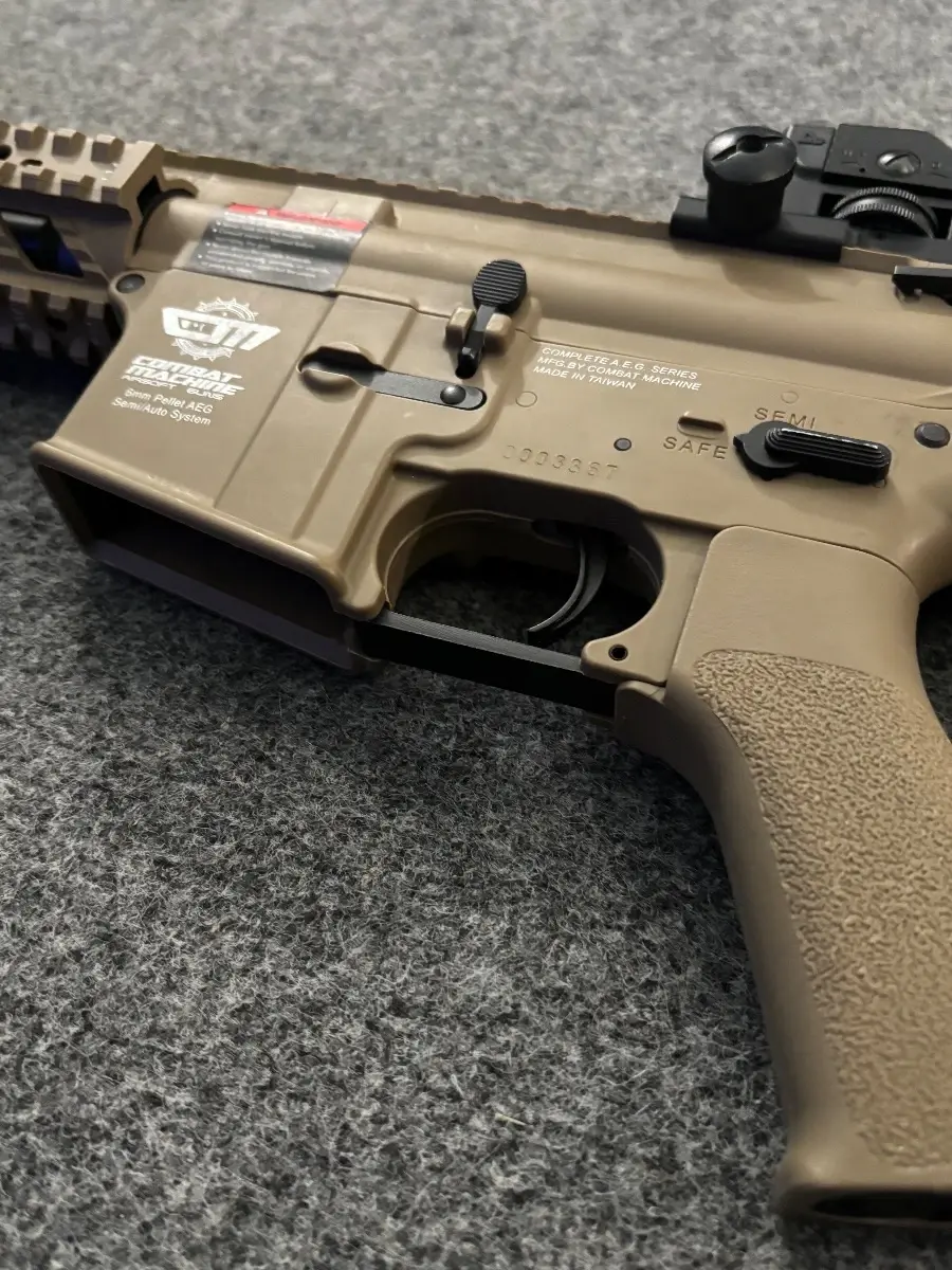 G&G Combat Machine 16 Raider