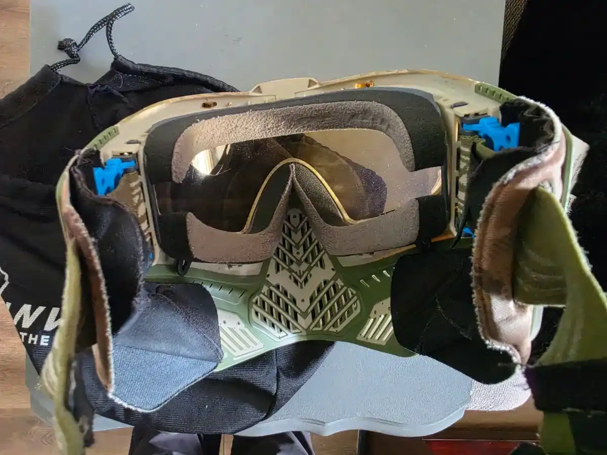 Dye I5 Realtree camo Mask