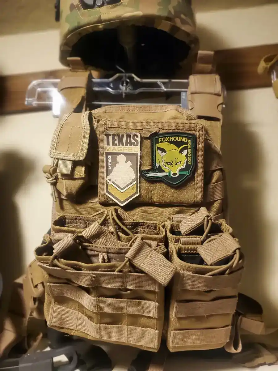 USMG Tan Plate Carrier