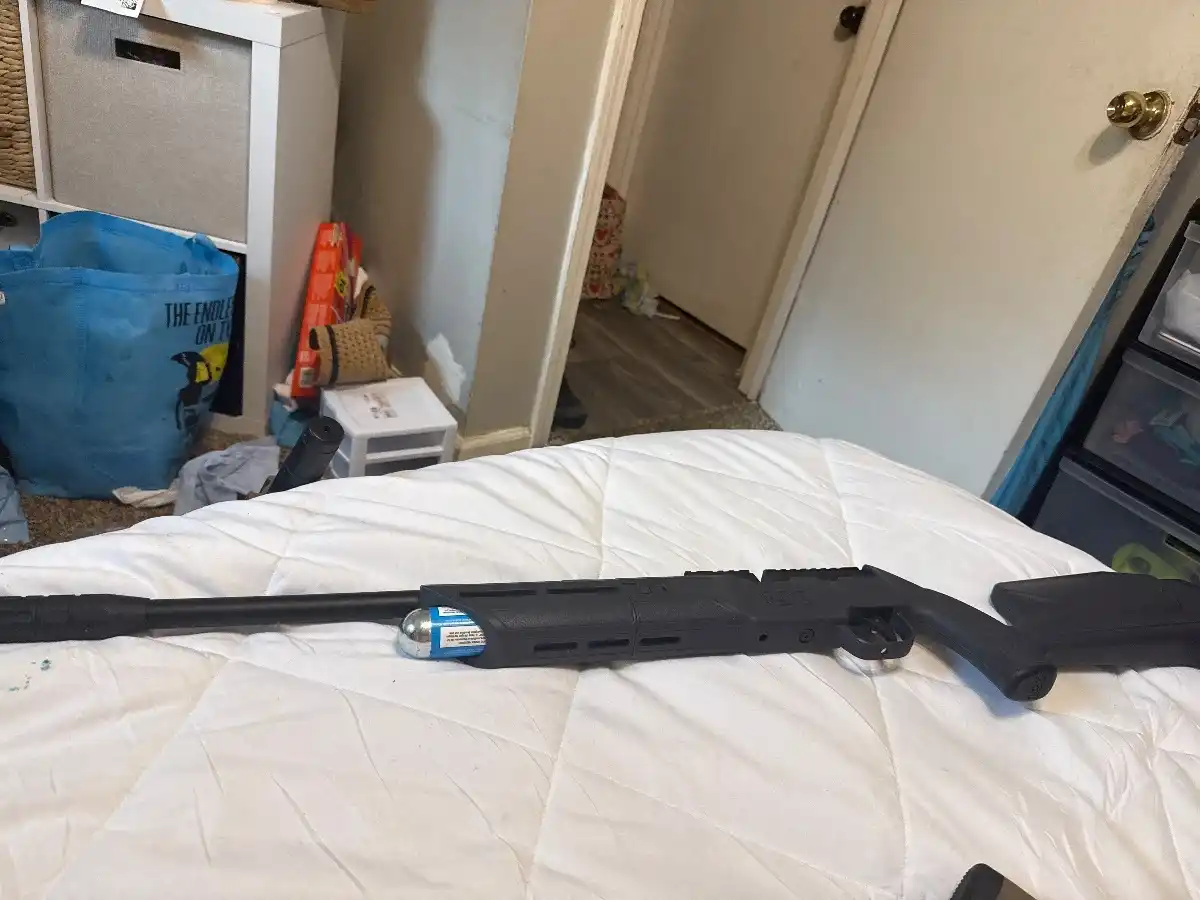 UX Komplete ncr NO2 rifle like new