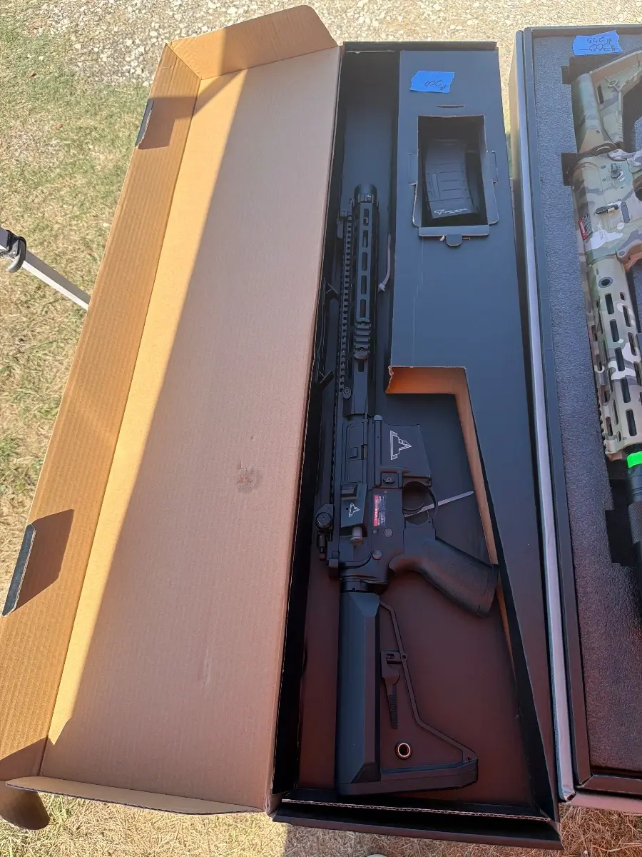 Taran Tactical TR-1 Ultralight M4 Airsoft AEG Rifle