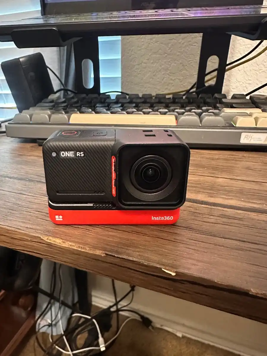 Insta360 One Rs Action Camera
