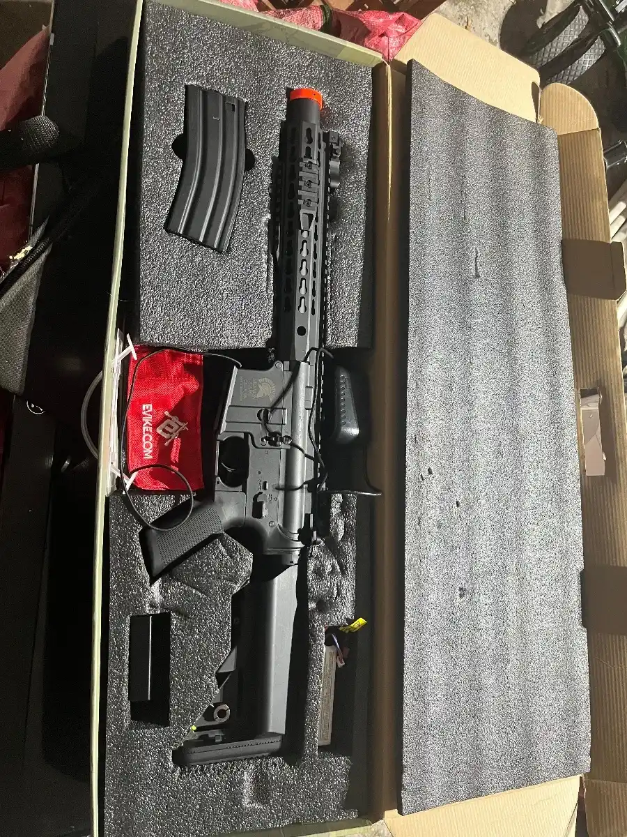 Airsoft rifle
