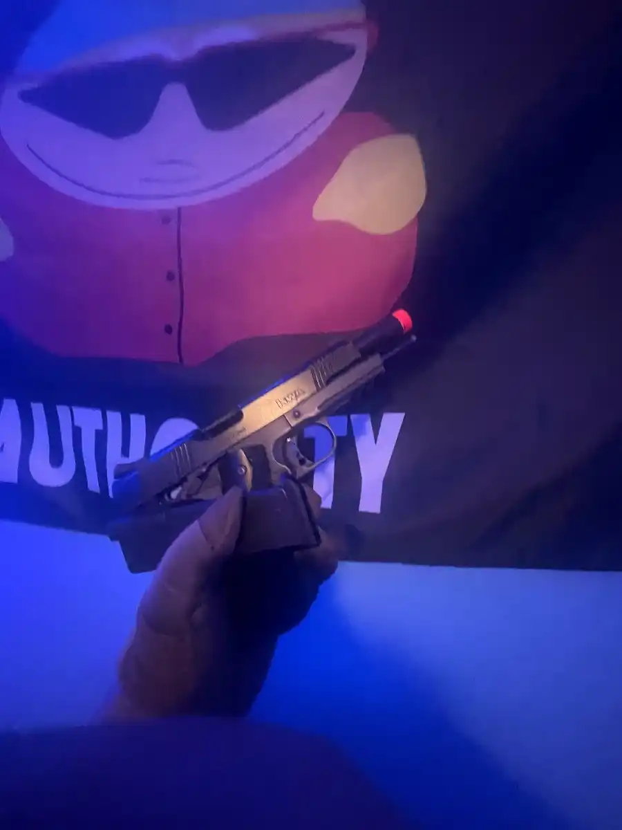 Kwa 1911 lV trainer pistol 2 mags
