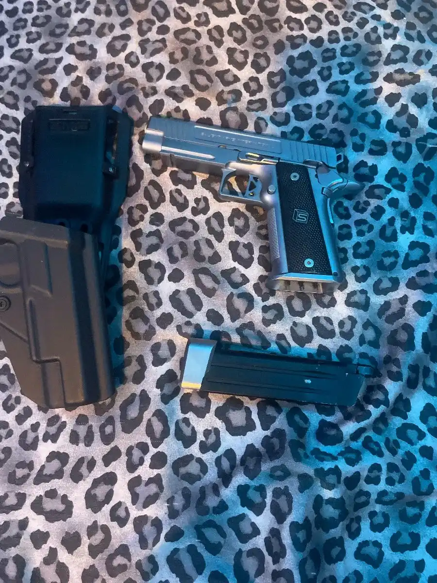 emg salient arms int 2011 carry package