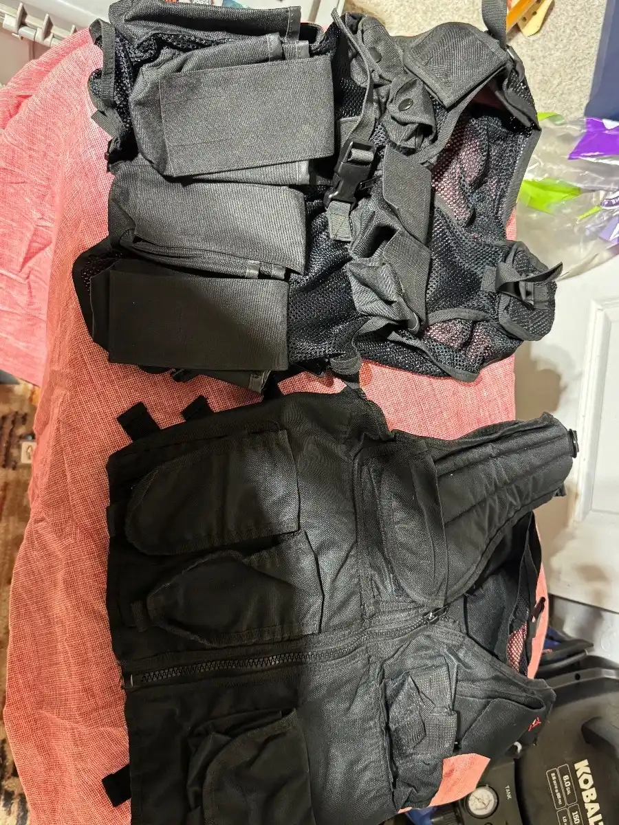 2 starter style chest rigs