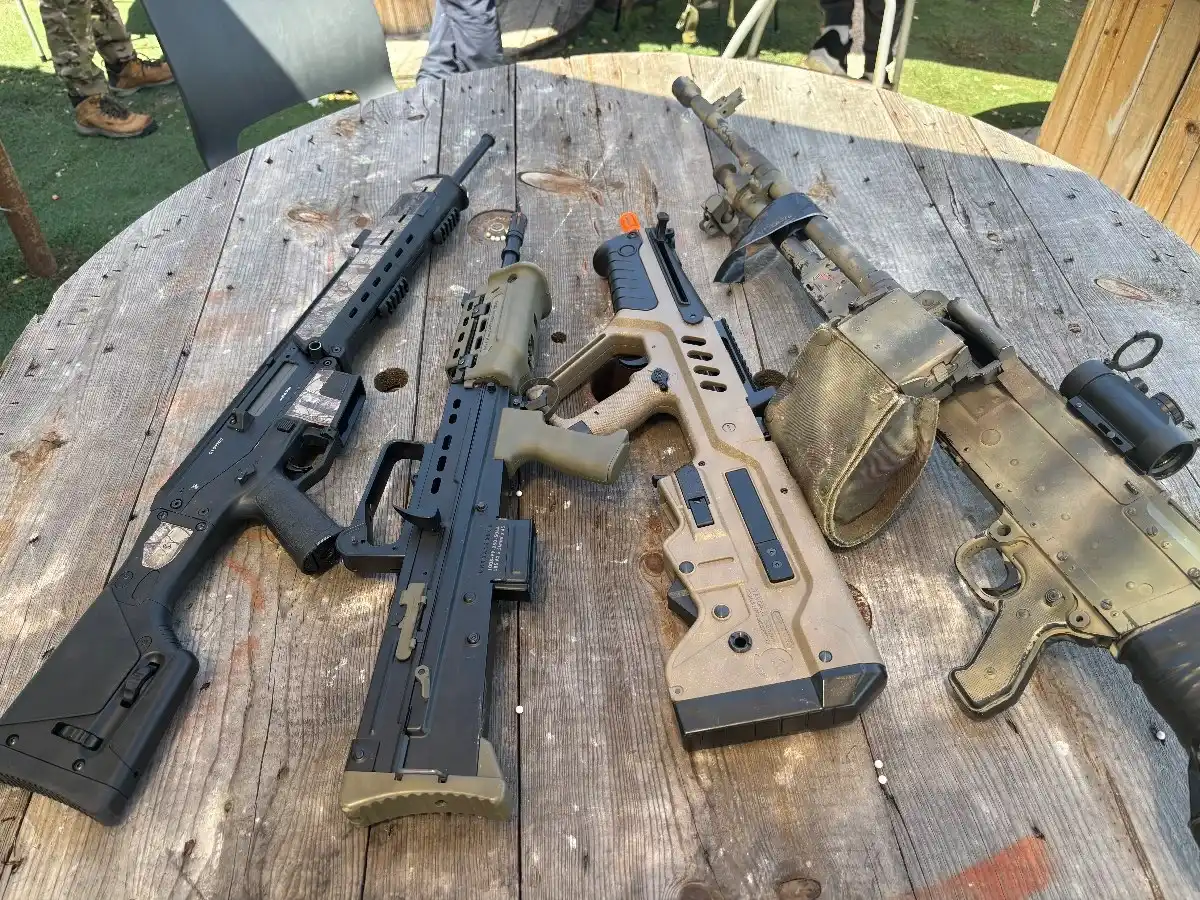 Masada, M240, L85
