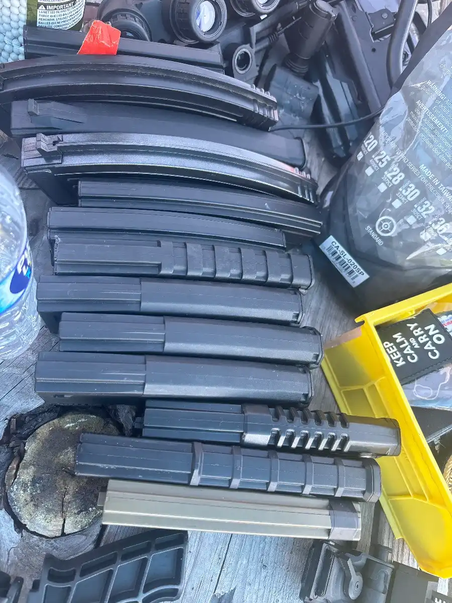 Lot of gear for sale (and Skorpion AEPs)