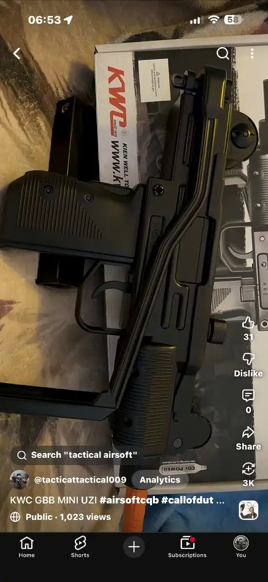 KWC mini uzi