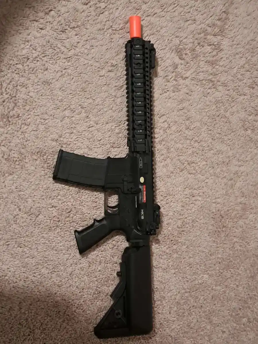 MK18 Gas Blowback Airsoft Rifle