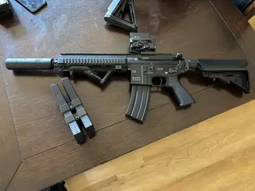 Tokyo Marui 416D DEVGRU NGRS AEG