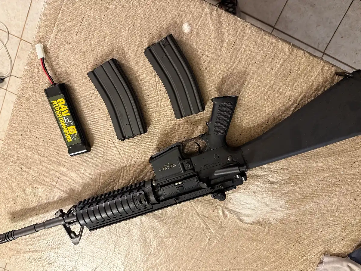 Tokyo Marui SR16
