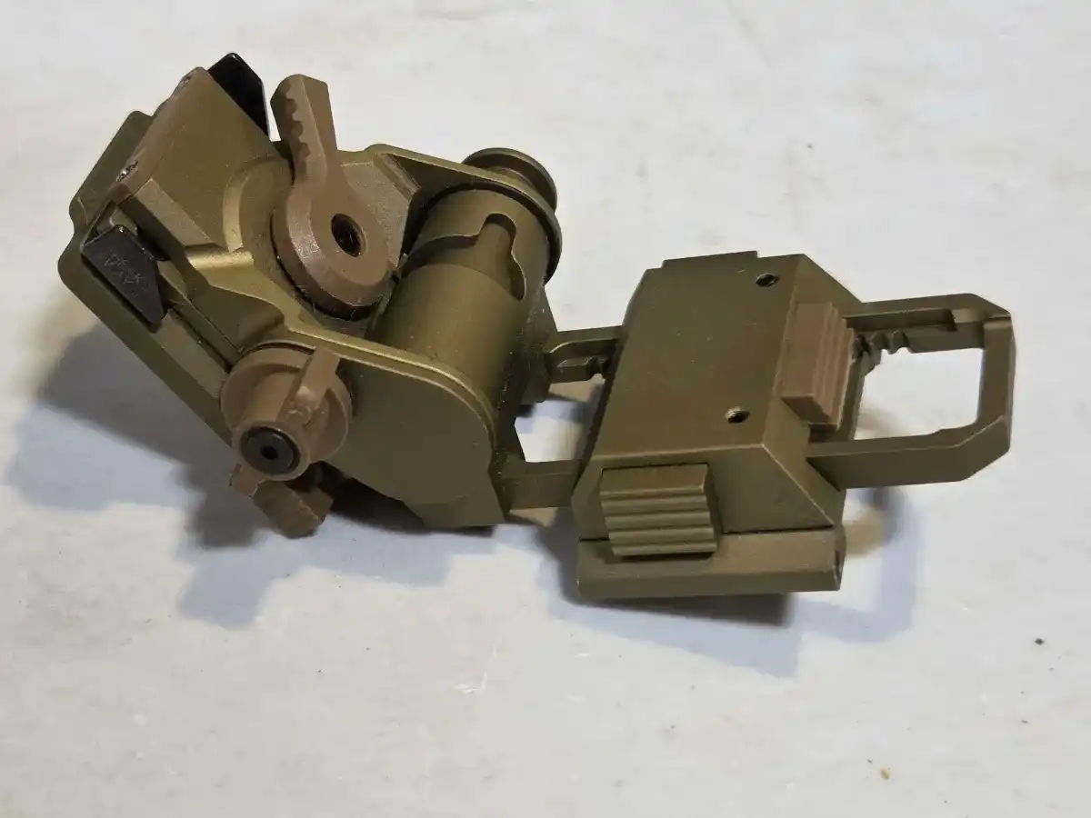 Night Vision G24 Mount
