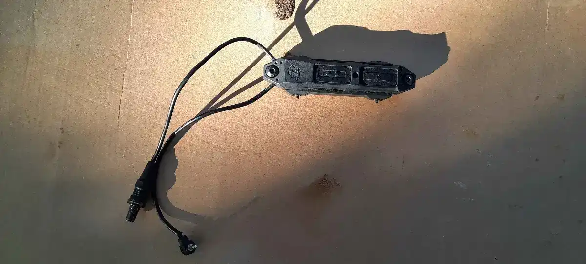 Split Pressure Switch for PEQ and Light