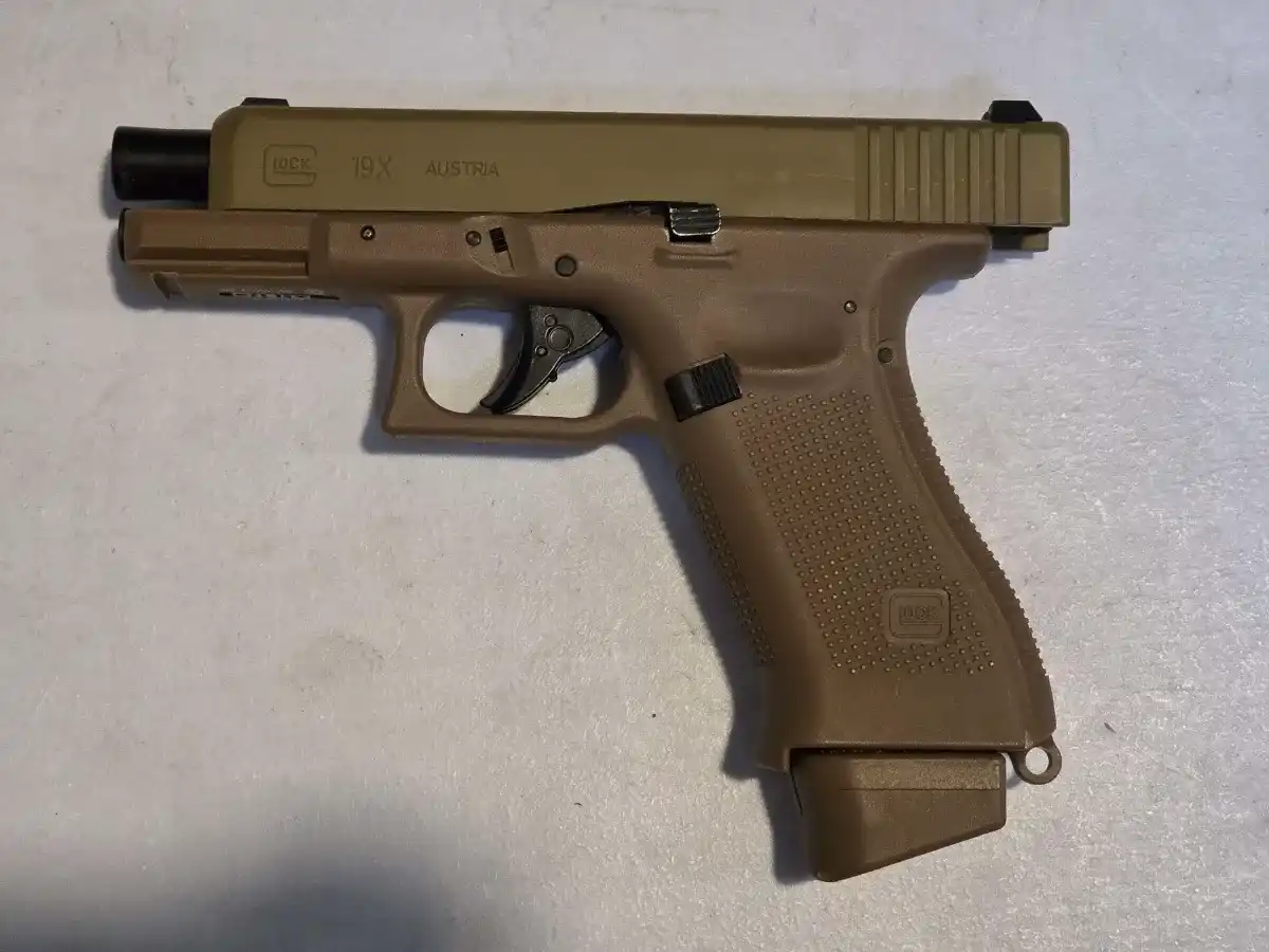 Elite Force Half-Blowback Glock 19X