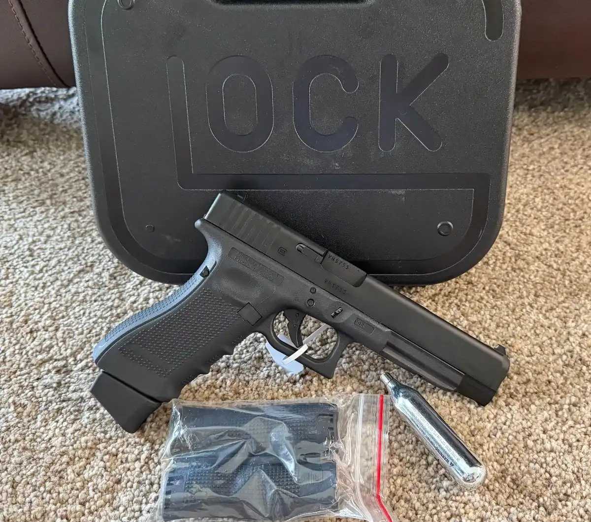 Glock 34 CO2 Gas Blowback Pistol