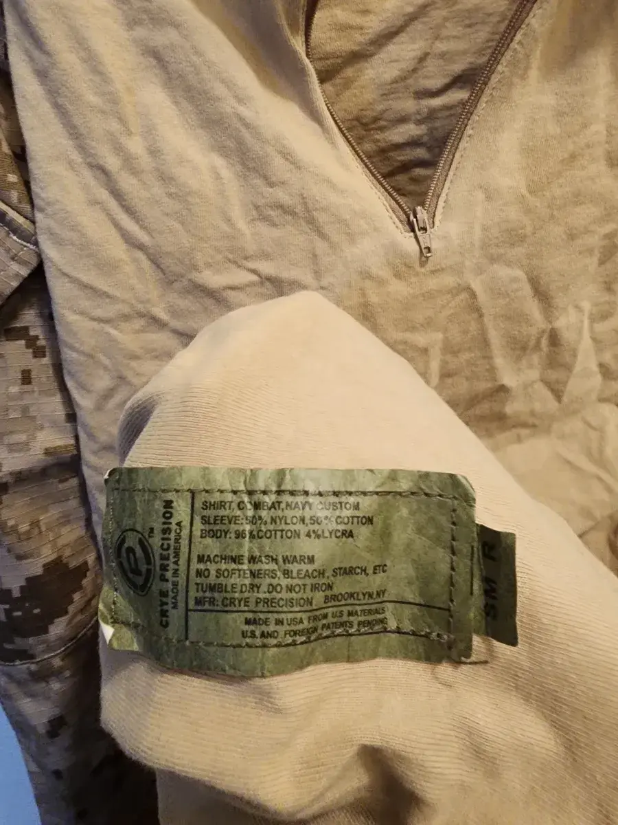 Crye Precision AOR1 G2 Combat Shirt Size Small Regular