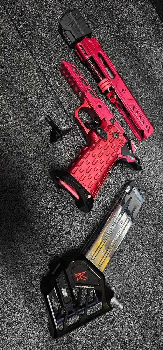 Custom 4.3 Hi Capa Bundle