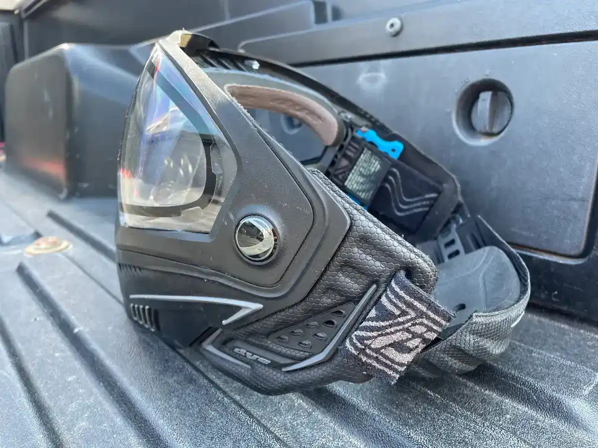 Dye i5 Mask