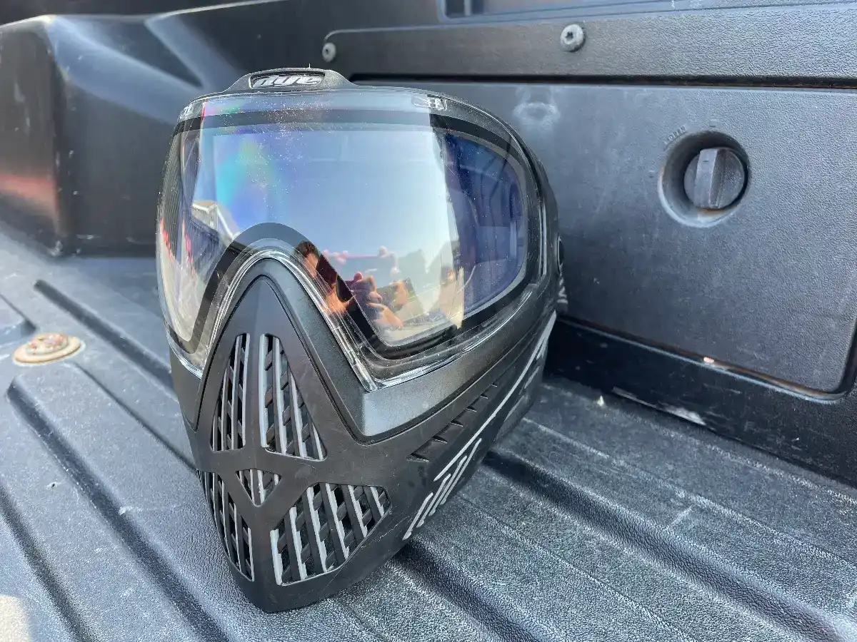 Dye i5 Mask