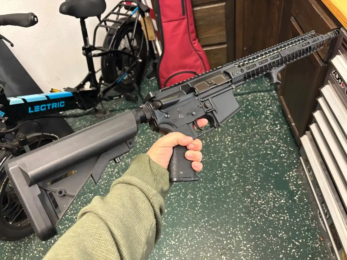 EMG Spikes Tactical m4 aeg