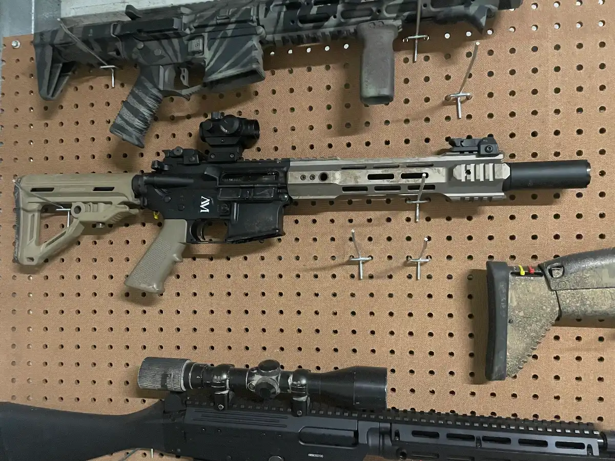 KJW M4 RIS GBBR